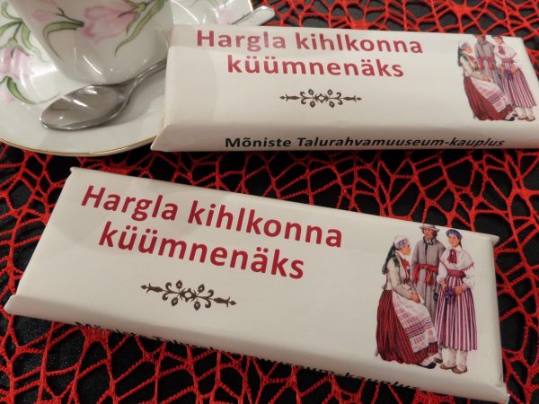 Šokolaad „Hargla kihelkonna köömnenäks“